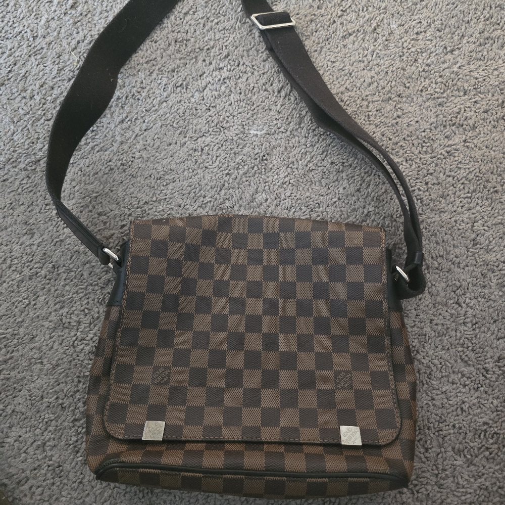 Cross body bag louis